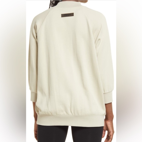 Fear of God Essentials Mock Neck Pullover - Picture 2 of 7